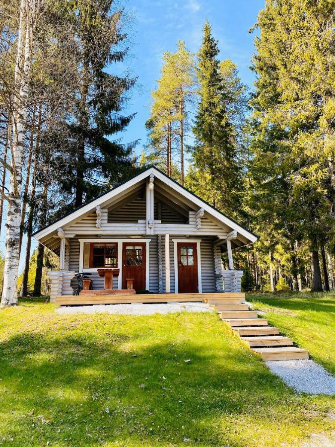 Huhtaniemen Moekkikylae Hotell Veteli Exteriör bild