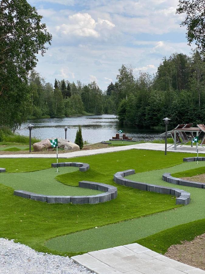 Huhtaniemen Moekkikylae Hotell Veteli Exteriör bild