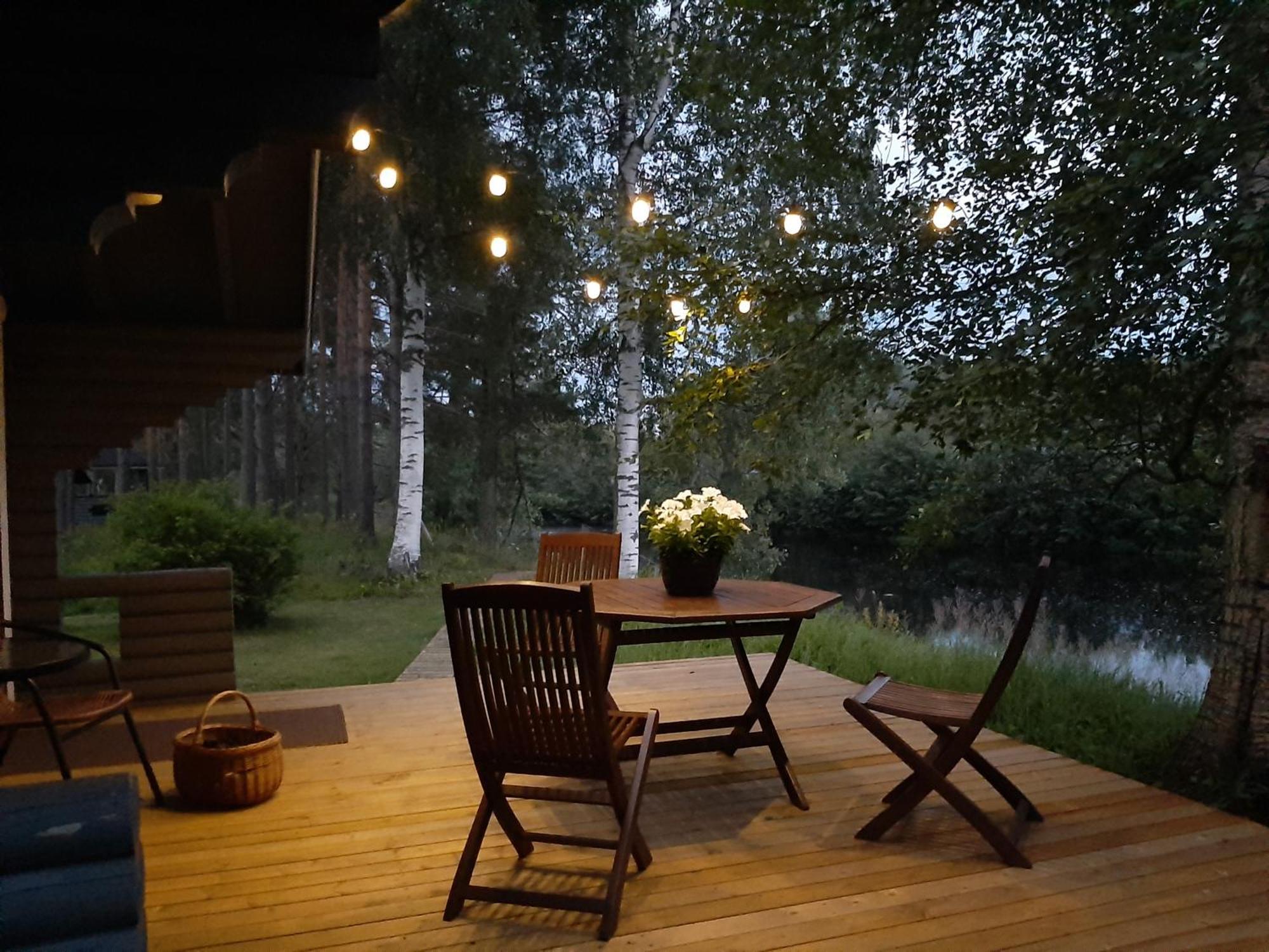 Huhtaniemen Moekkikylae Hotell Veteli Exteriör bild