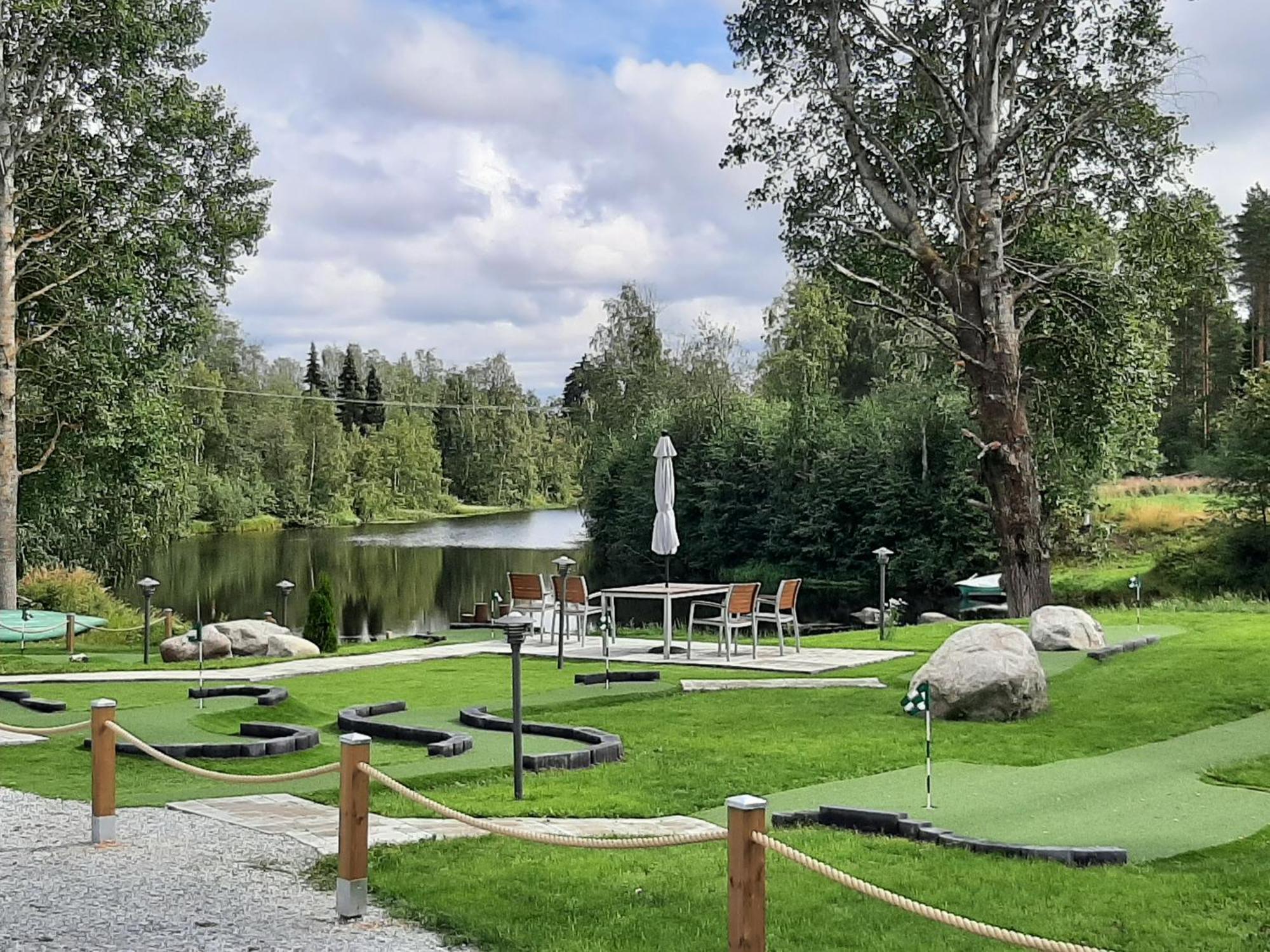 Huhtaniemen Moekkikylae Hotell Veteli Exteriör bild