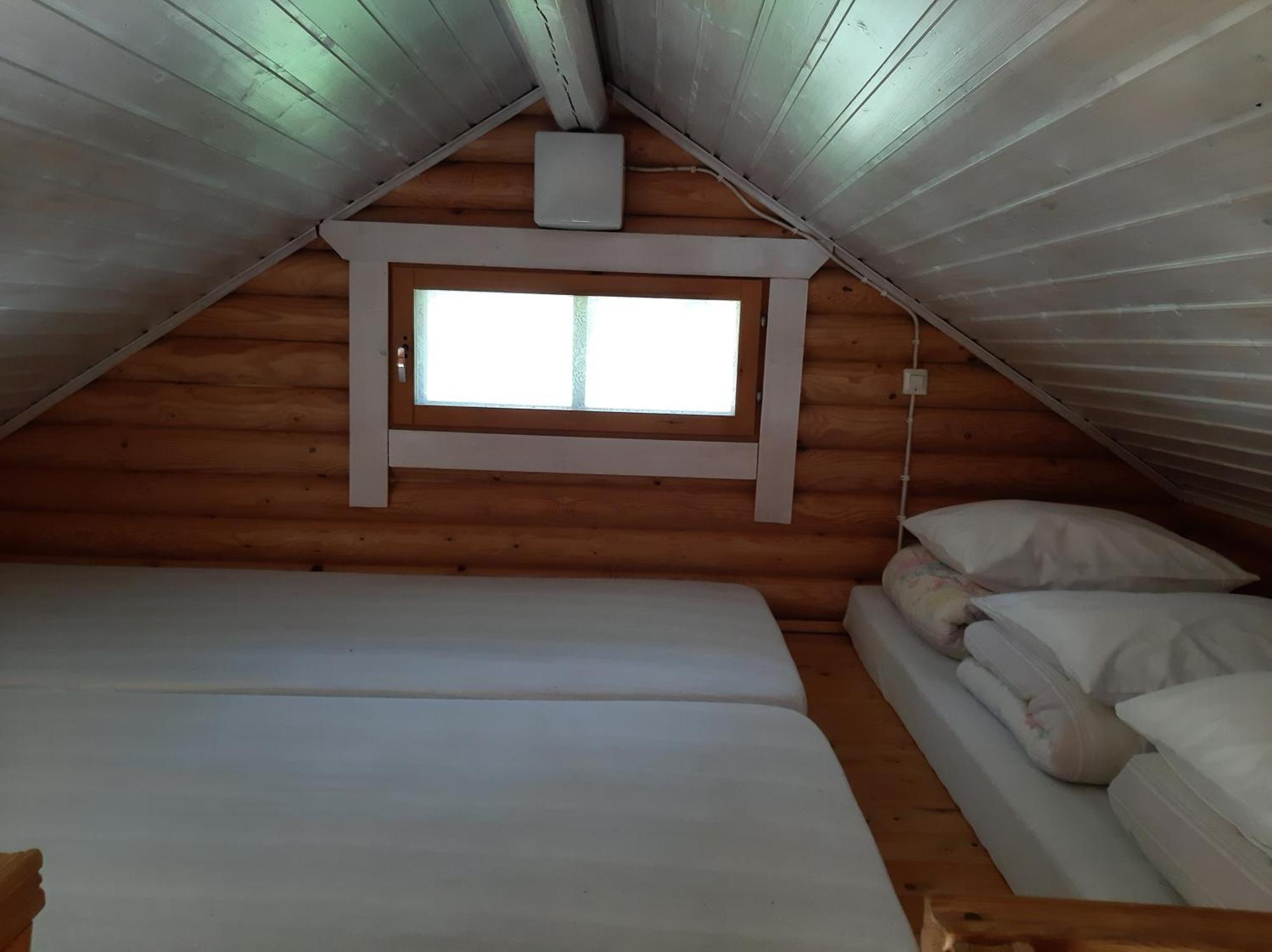 Huhtaniemen Moekkikylae Hotell Veteli Exteriör bild