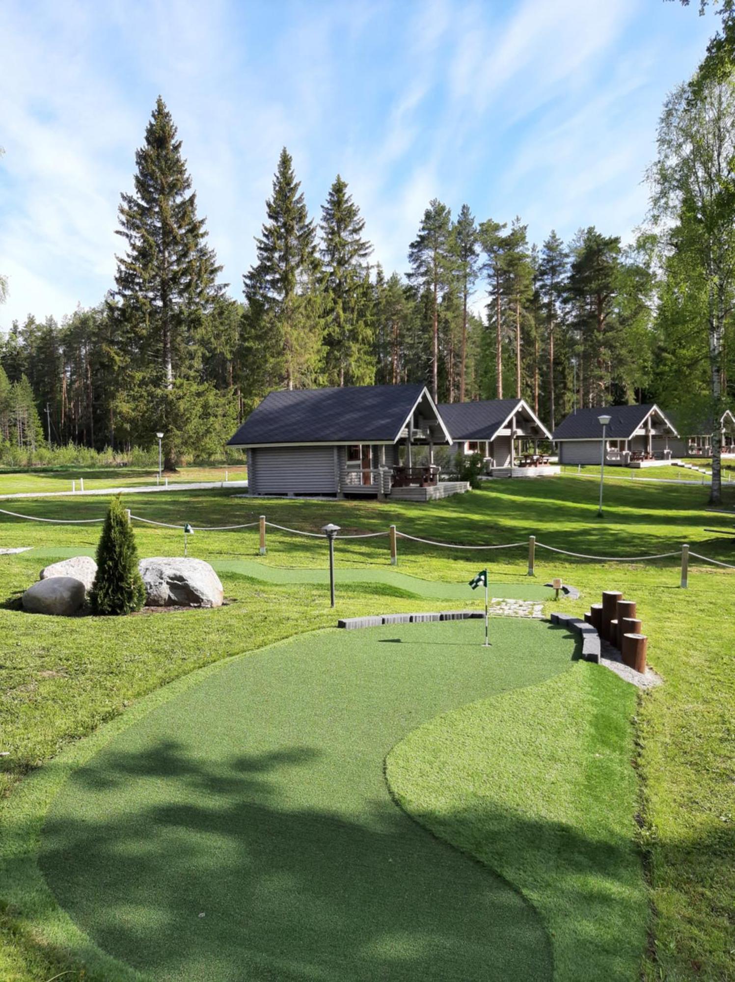 Huhtaniemen Moekkikylae Hotell Veteli Exteriör bild