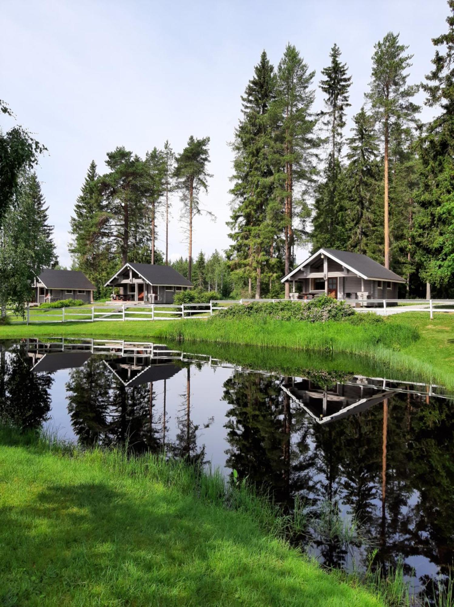 Huhtaniemen Moekkikylae Hotell Veteli Exteriör bild