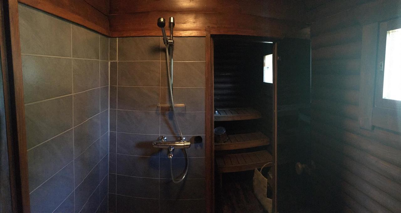 Huhtaniemen Moekkikylae Hotell Veteli Exteriör bild