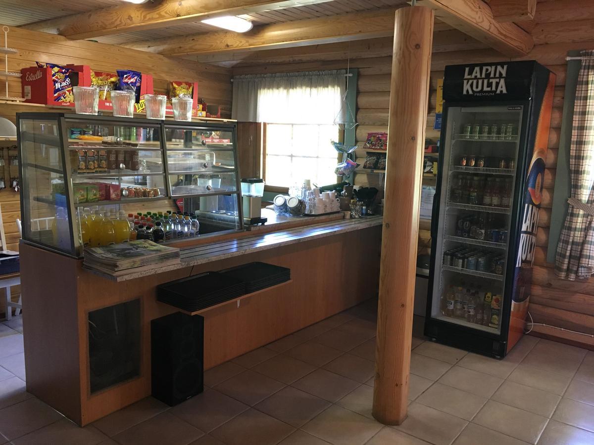 Huhtaniemen Moekkikylae Hotell Veteli Exteriör bild