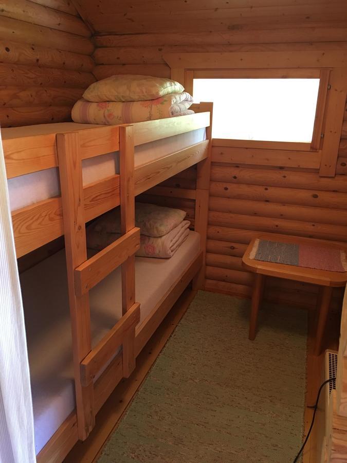 Huhtaniemen Moekkikylae Hotell Veteli Exteriör bild
